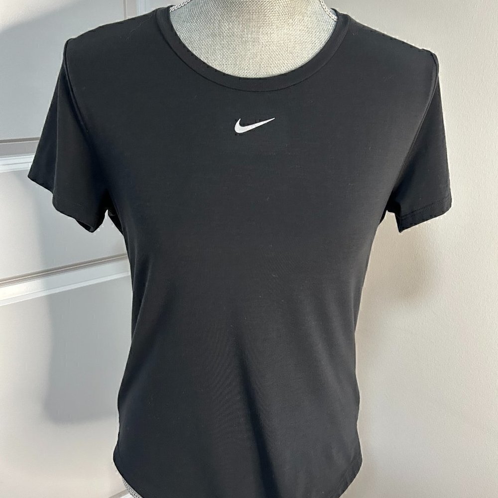 Women's Nike One Dri Fit Shirt Short Sleeve Black Crew Neck Size S EUC